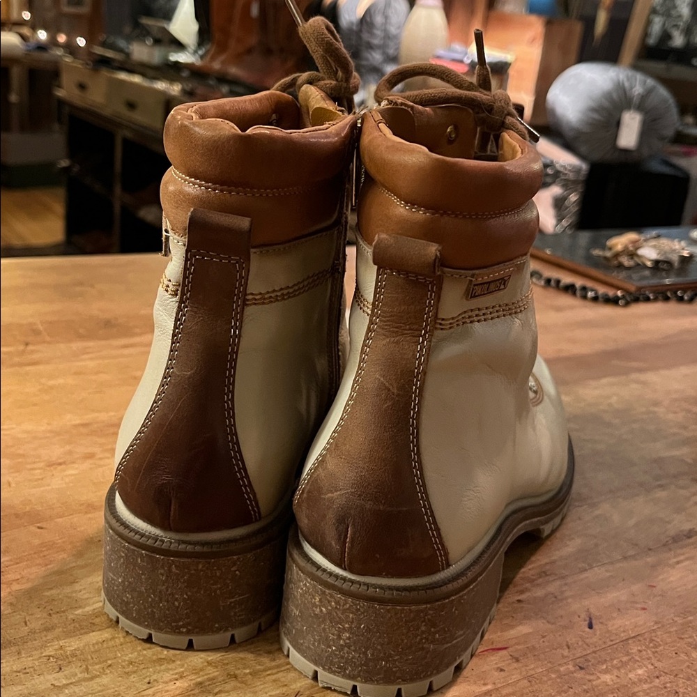 Pikolinos Leather Hiking Style Ankle Boots Women’s size 9.5 (40) Beige/Tan - Picture 4 of 11